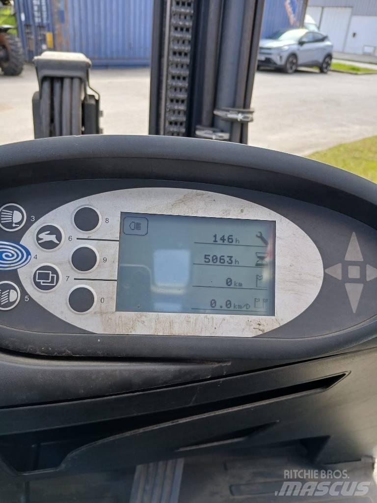 Still RX 60-25 شاحنات ذات رافعات شوكية تعمل بالكهرباء