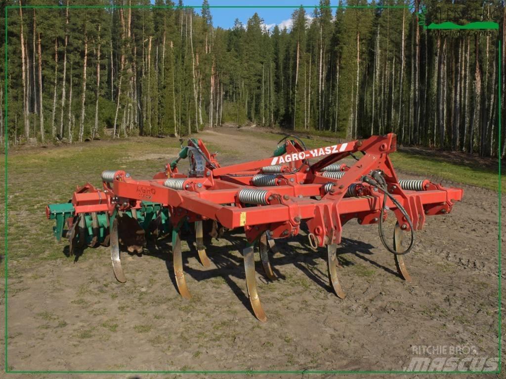 Agromasz Runner 30 محاريث تقليدية