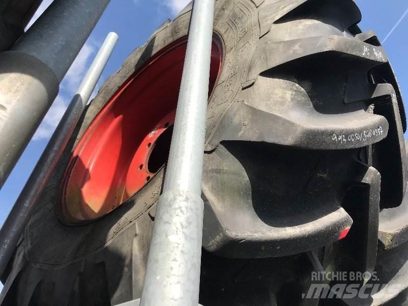 Michelin 16.9 R28 ملحقات أخرى للجرارات