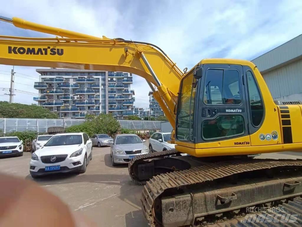 Komatsu PC 220-6 حفارات زحافة