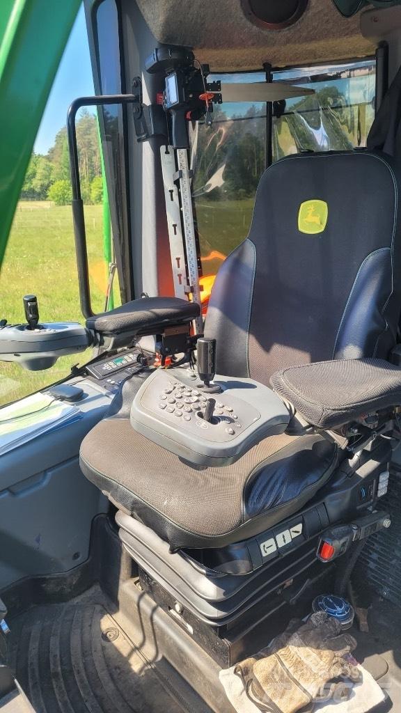 John Deere 1270 G حصادات