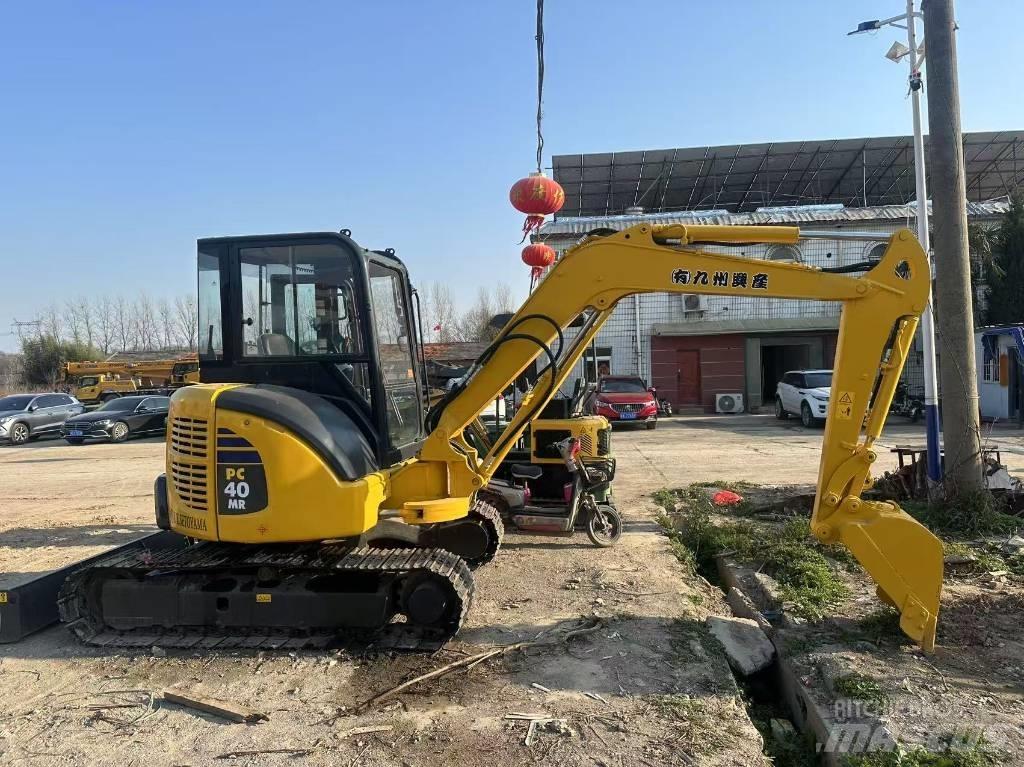 Komatsu PC 40 حفارات صغيرة أقل من 7 طن (حفارات صغيرة)