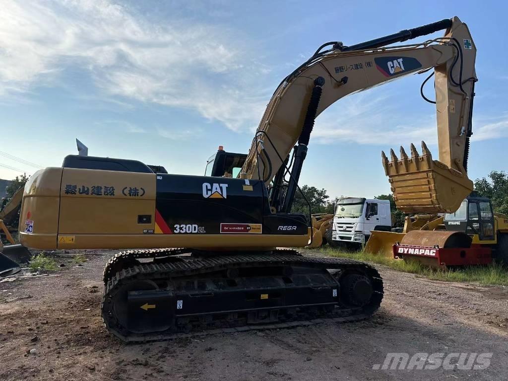 CAT 330 D L حفارات زحافة