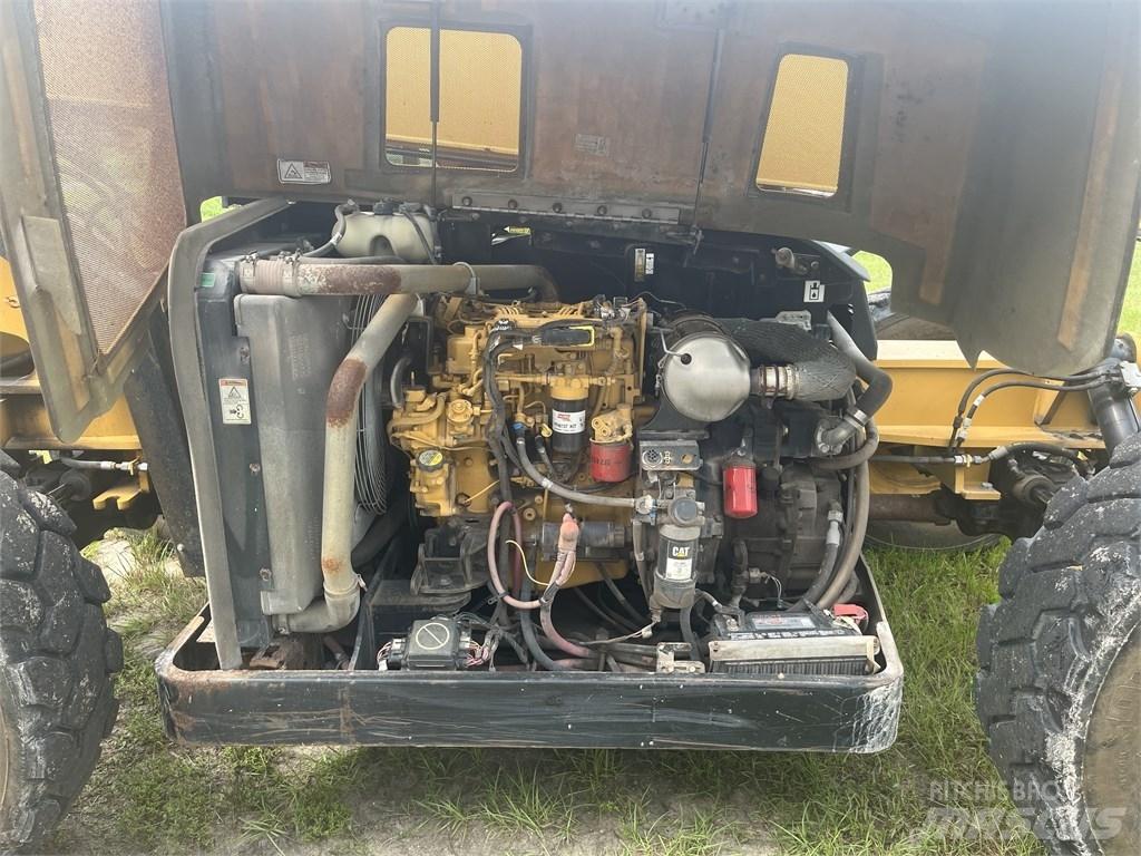 CAT TL 642 C مناولات متداخلة