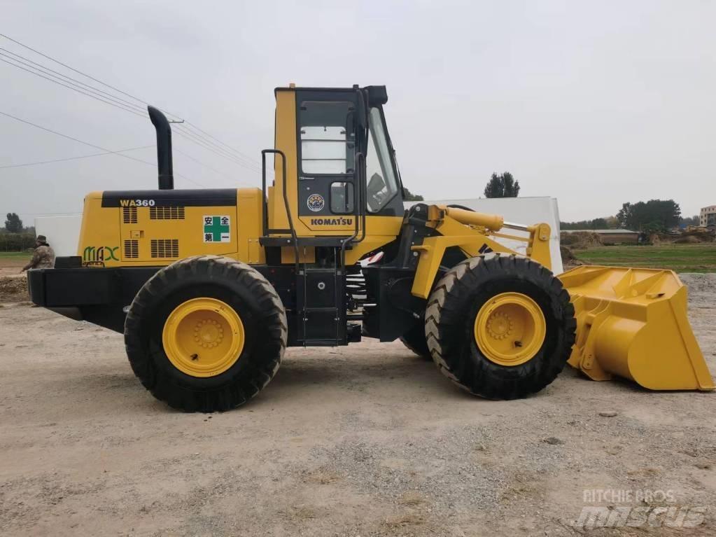 Komatsu WA 360-3 لوادر بعجل