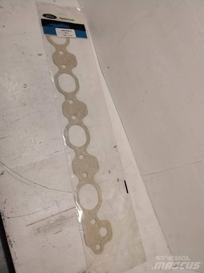 Ford D9NN 9439 AA محركات