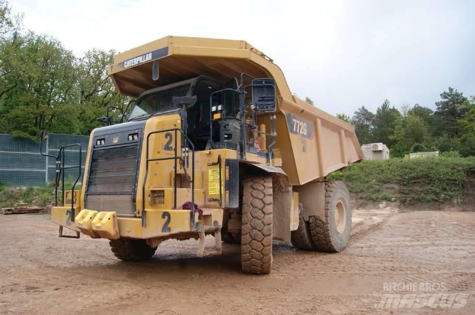 CAT 772G شاحنات المخلفات الصلبة