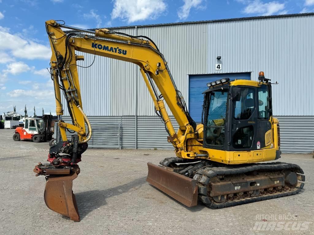 Komatsu PC 118 MR-8 حفارات زحافة
