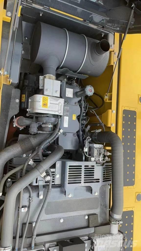 Komatsu PC 200-10 حفارات زحافة