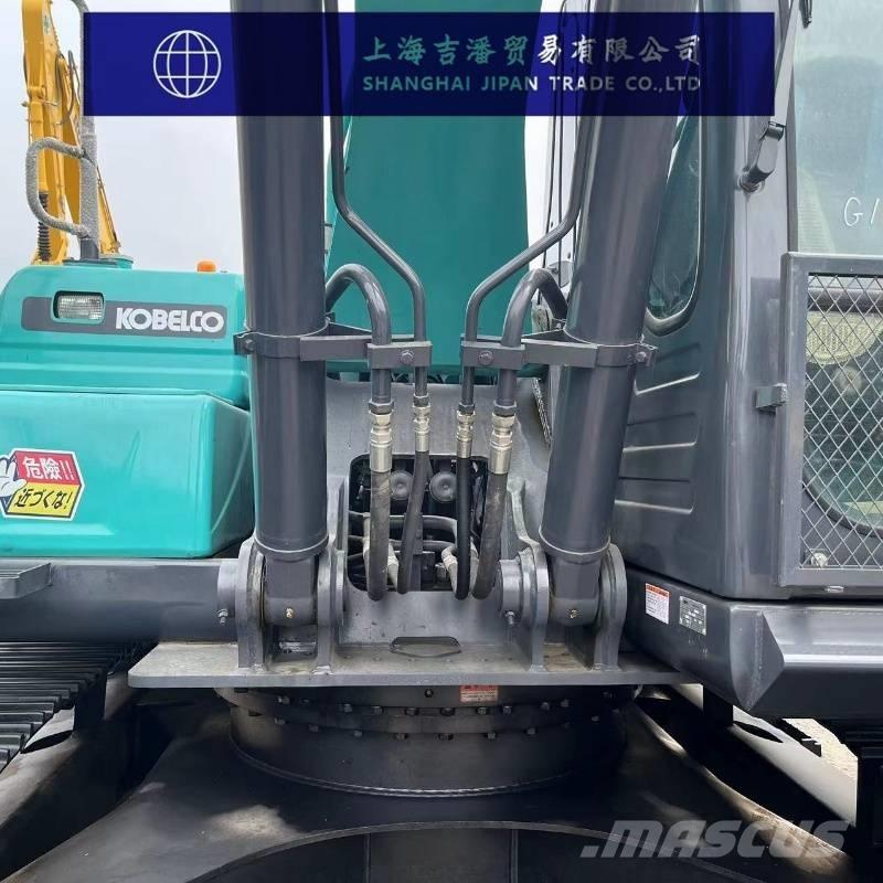 Kobelco SK 200 حفارات زحافة