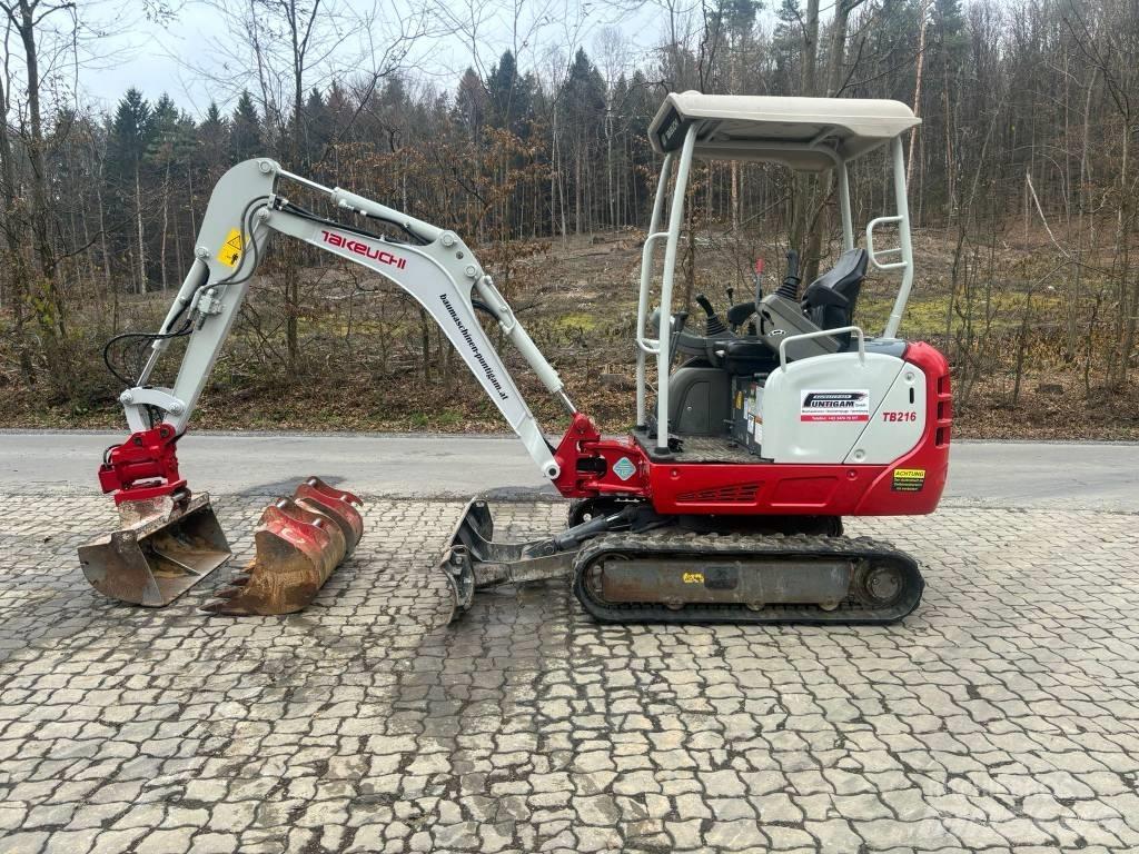 Takeuchi TB 216 حفارات صغيرة أقل من 7 طن (حفارات صغيرة)