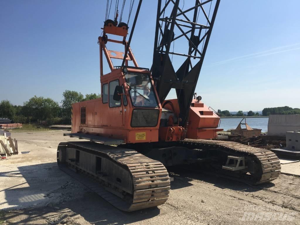 Hitachi KH 230-3 رافعات مجنزرة