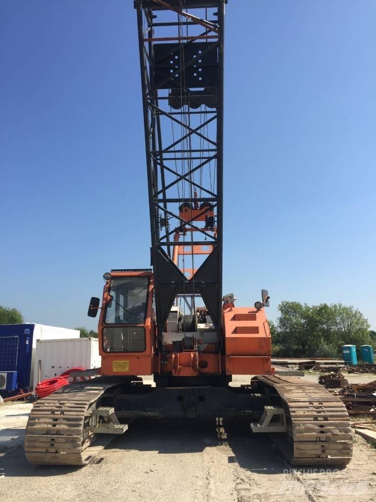 Hitachi KH 230-3 رافعات مجنزرة