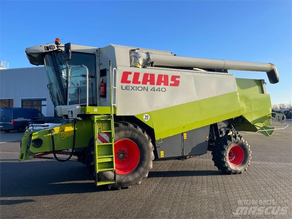 CLAAS Lexion 440 حصادات
