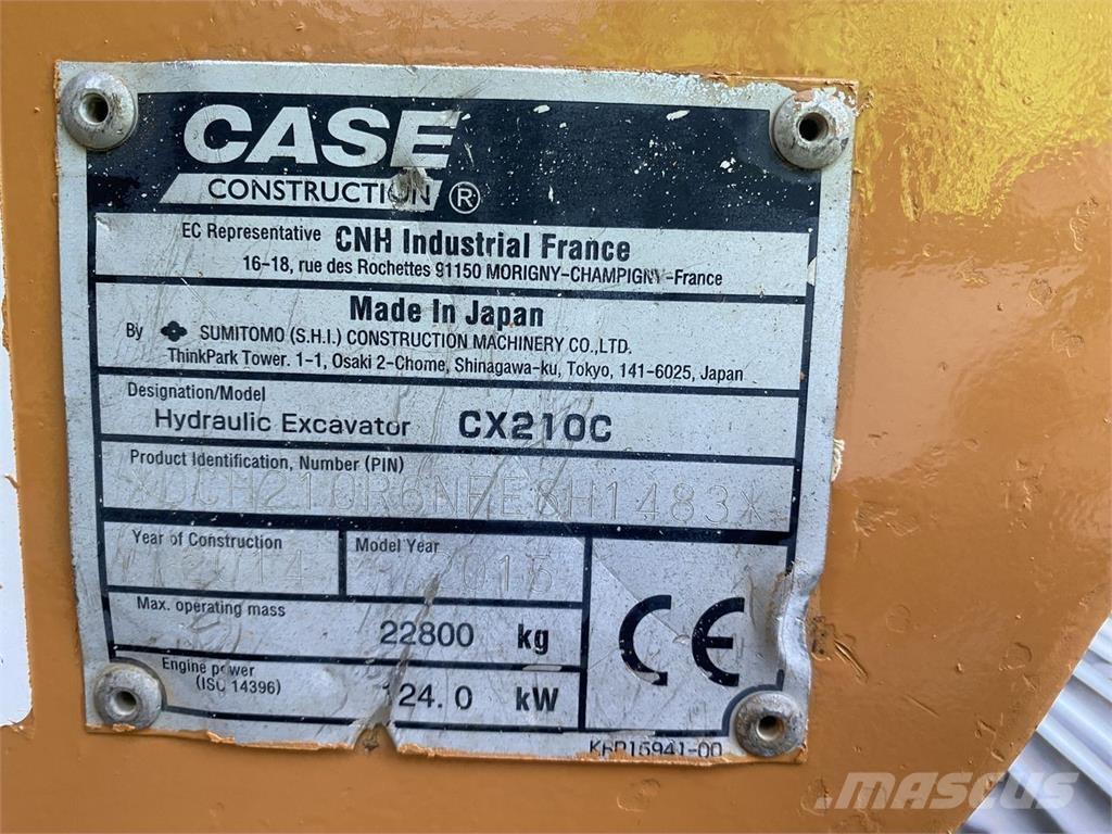 CASE CX210 حفارات زحافة