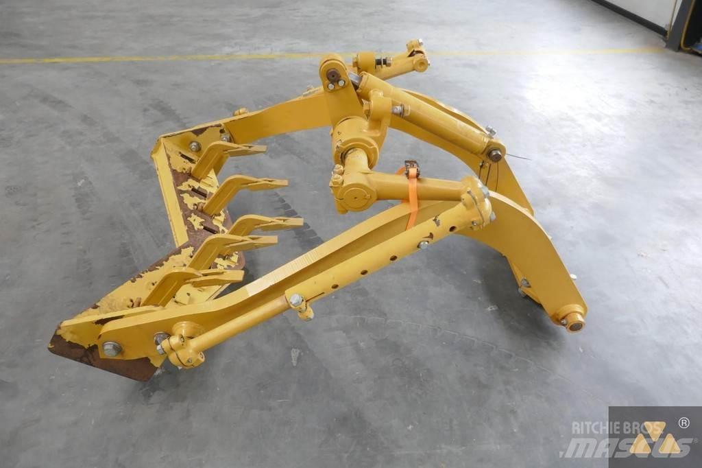 CAT 140M Scarifier مكونات أخرى