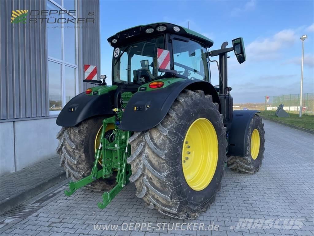 John Deere 6R 175 الجرارات