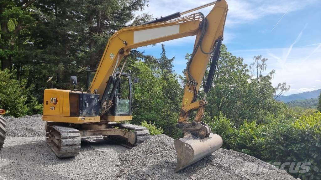 CAT 310 حفارات زحافة