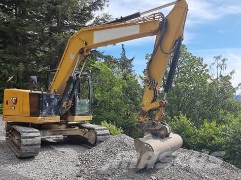 CAT 310 حفارات زحافة