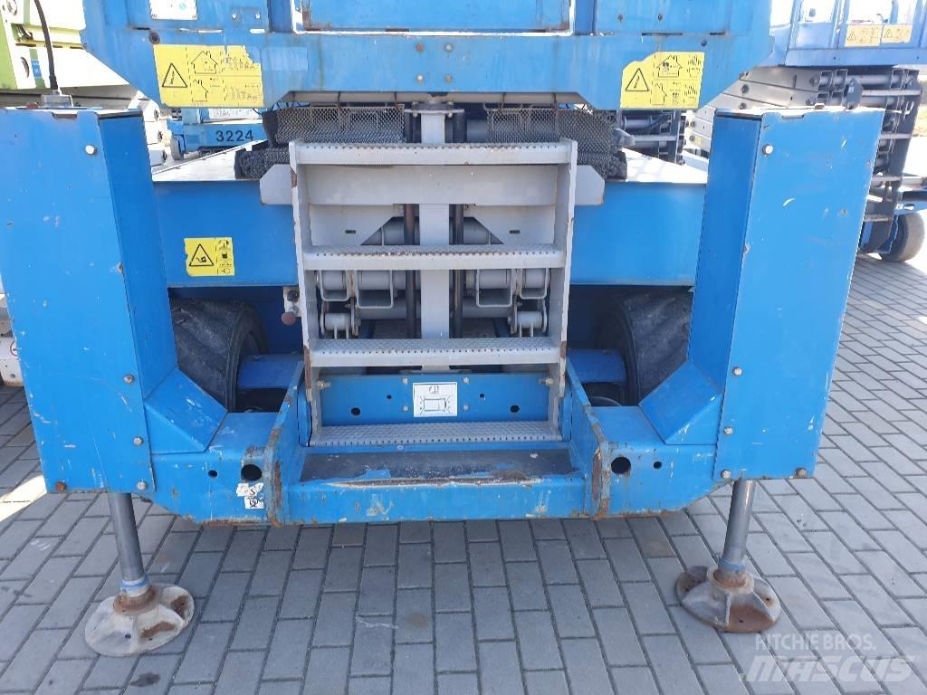 Genie GS 3268 RT رافعات مقصية الشكل