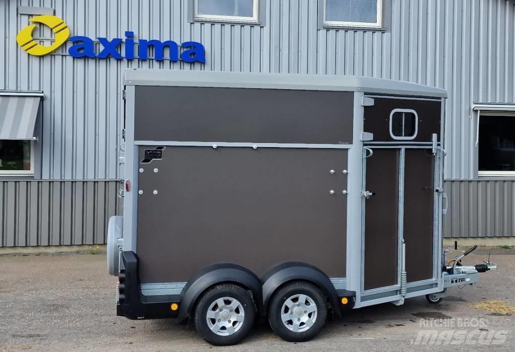 Ifor Williams HB 511 مقطورات نقل الحيوانات