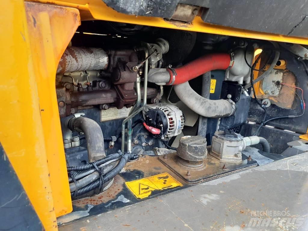 Mecalac TA 6 S ساحبات مفصلية