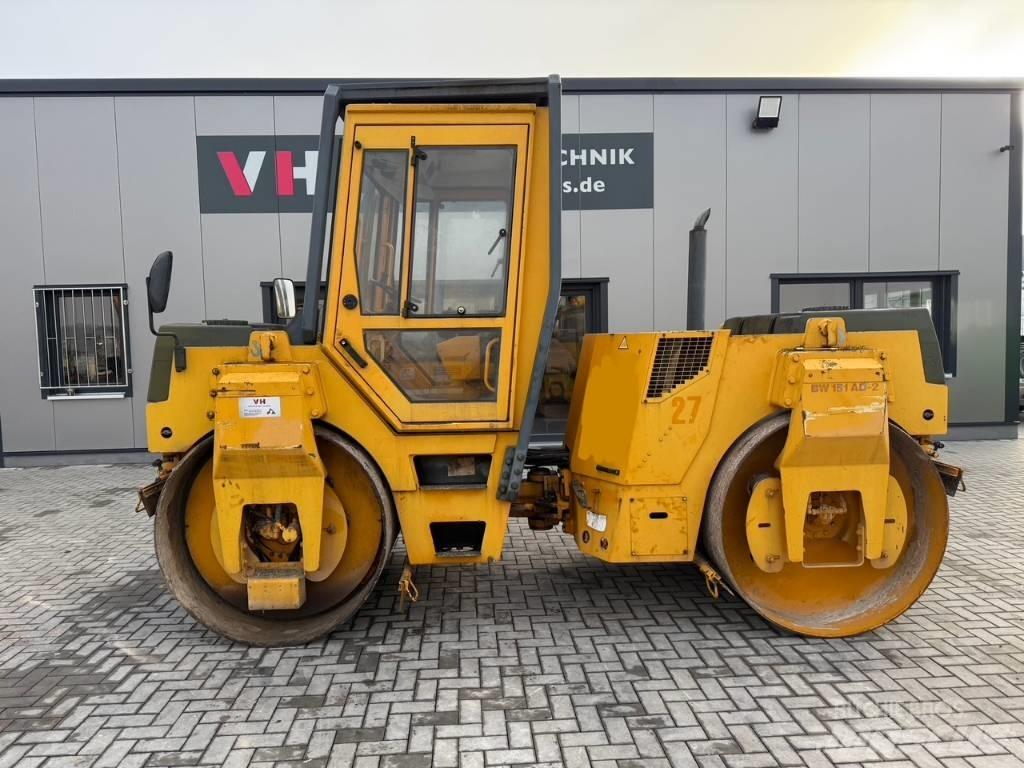 Bomag BW 151 AD-2 مداحل ثنائية الاسطوانة