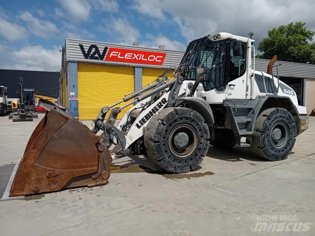 Liebherr L546 لوادر بعجل