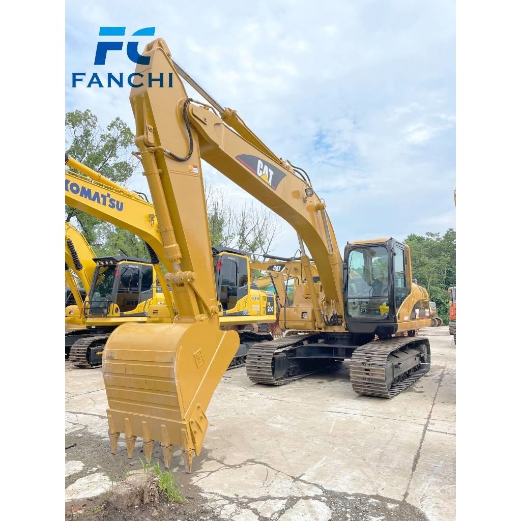 CAT 320 C حفارات زحافة