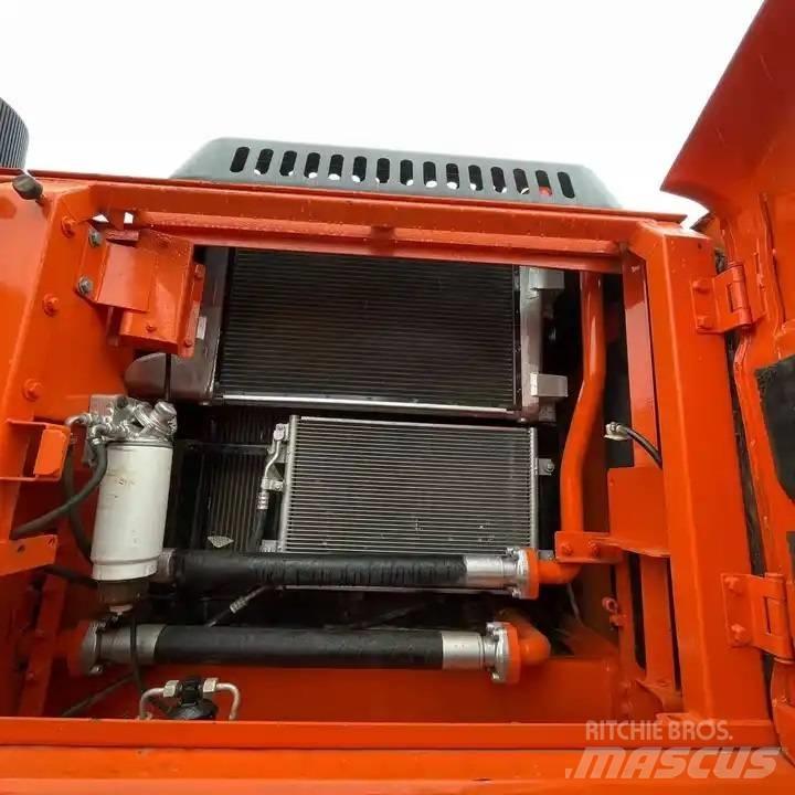 Doosan DX 300 LC حفارات صغيرة أقل من 7 طن (حفارات صغيرة)