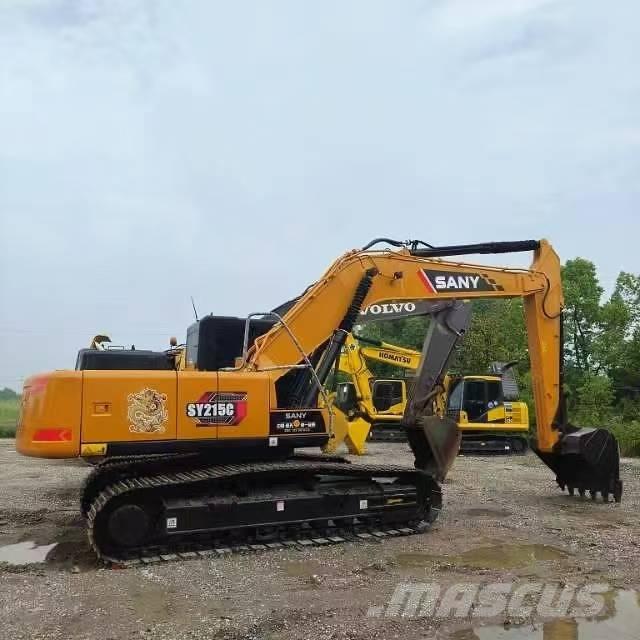 Sany SY215C حفارات زحافة