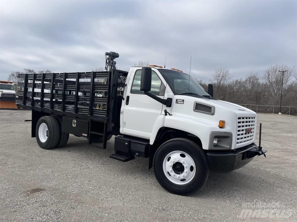 GMC T 7500 شاحنات الرافعات