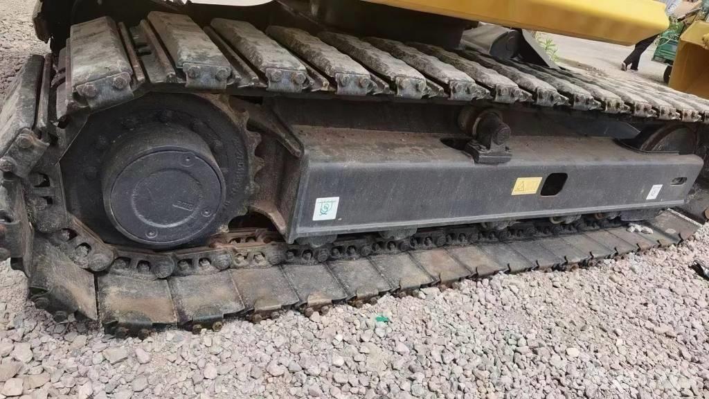 Komatsu PC 70-8 حفارات صغيرة أقل من 7 طن (حفارات صغيرة)