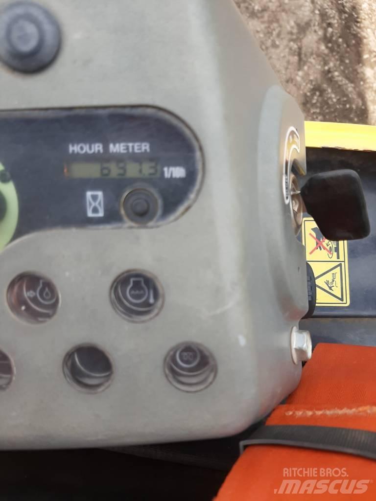 Yanmar Vio 17 حفارات صغيرة أقل من 7 طن (حفارات صغيرة)