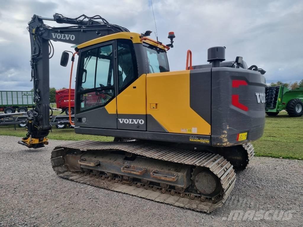 Volvo EC 140 EL حفارات زحافة