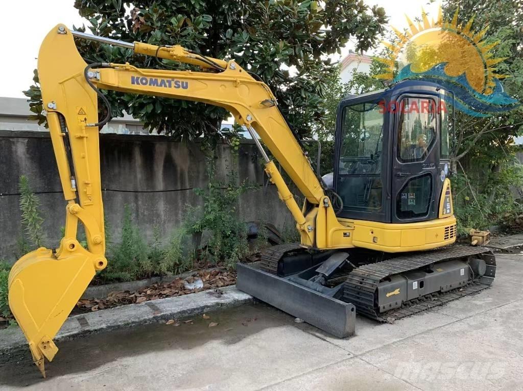 Komatsu PC 55 MR حفارات زحافة