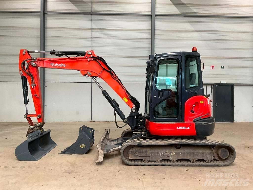 Kubota U 55-4 حفارات صغيرة أقل من 7 طن (حفارات صغيرة)