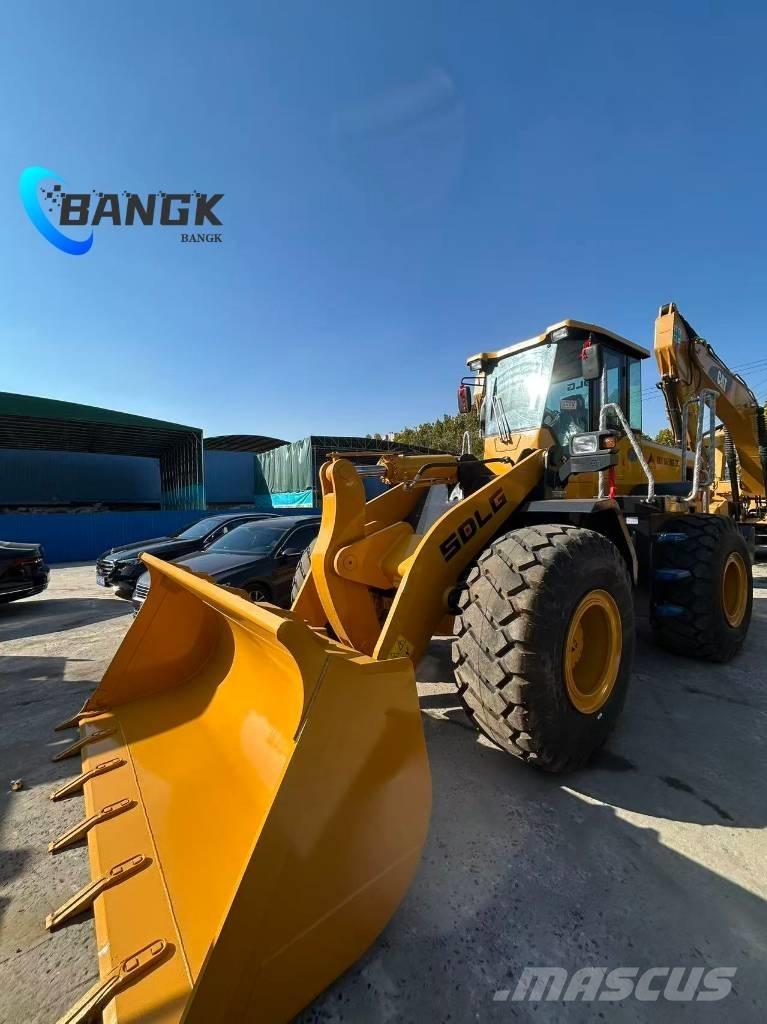 SDLG L 958 F لوادر بعجل