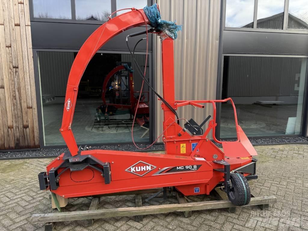 Kuhn MC 90s حصادات الأعلاف