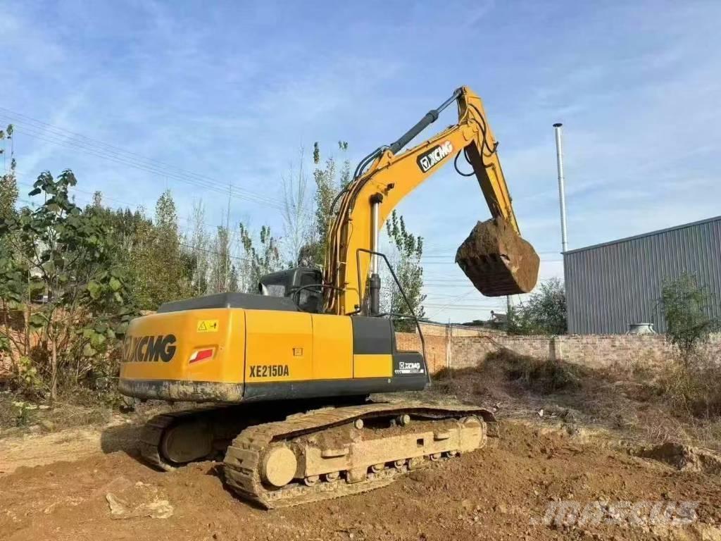 XCMG XE 215 DA حفارات زحافة