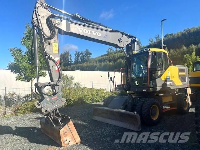 Volvo EW 220 E حفارات بعجل