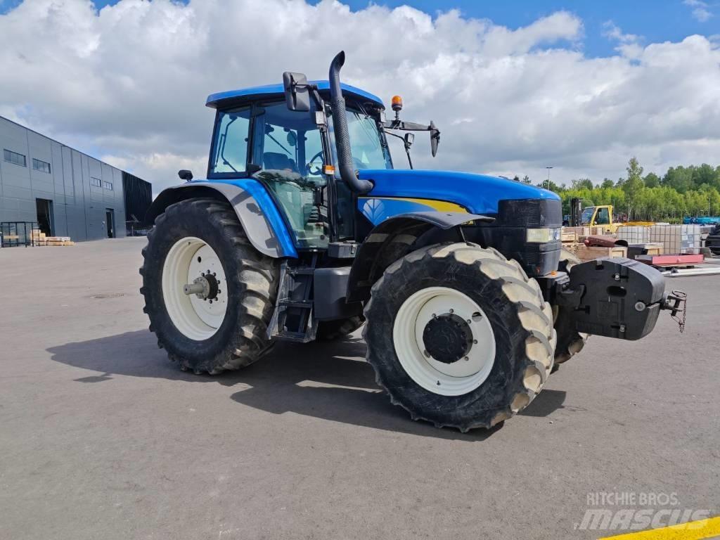 New Holland TM 175 الجرارات