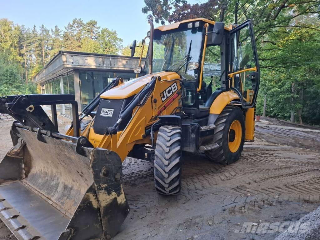 JCB 3CX PLUS لوادر ذات جرافات عكسية