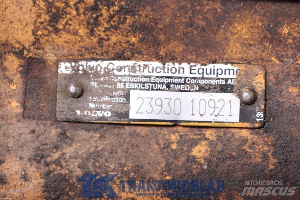 Volvo L 60 E Bakvagn محور العجلة