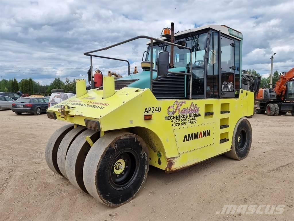 Ammann AP 240 مداحل ذات إطارات هوائية