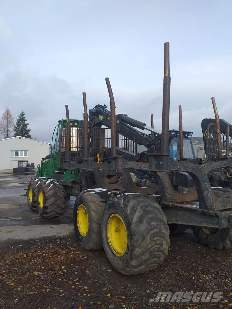 John Deere 1510 E شاحنات