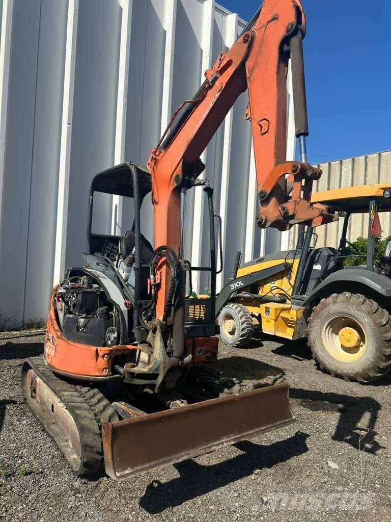 Hitachi ZX 27 U حفارات صغيرة أقل من 7 طن (حفارات صغيرة)