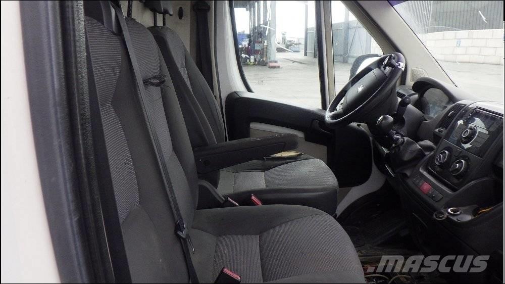 Peugeot Boxer 3 هيكل صندوقي