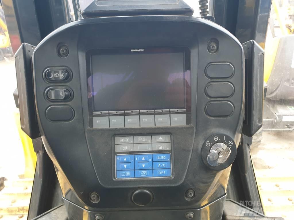 Komatsu D 65 WX-17 بلدوزرات مجنزرة