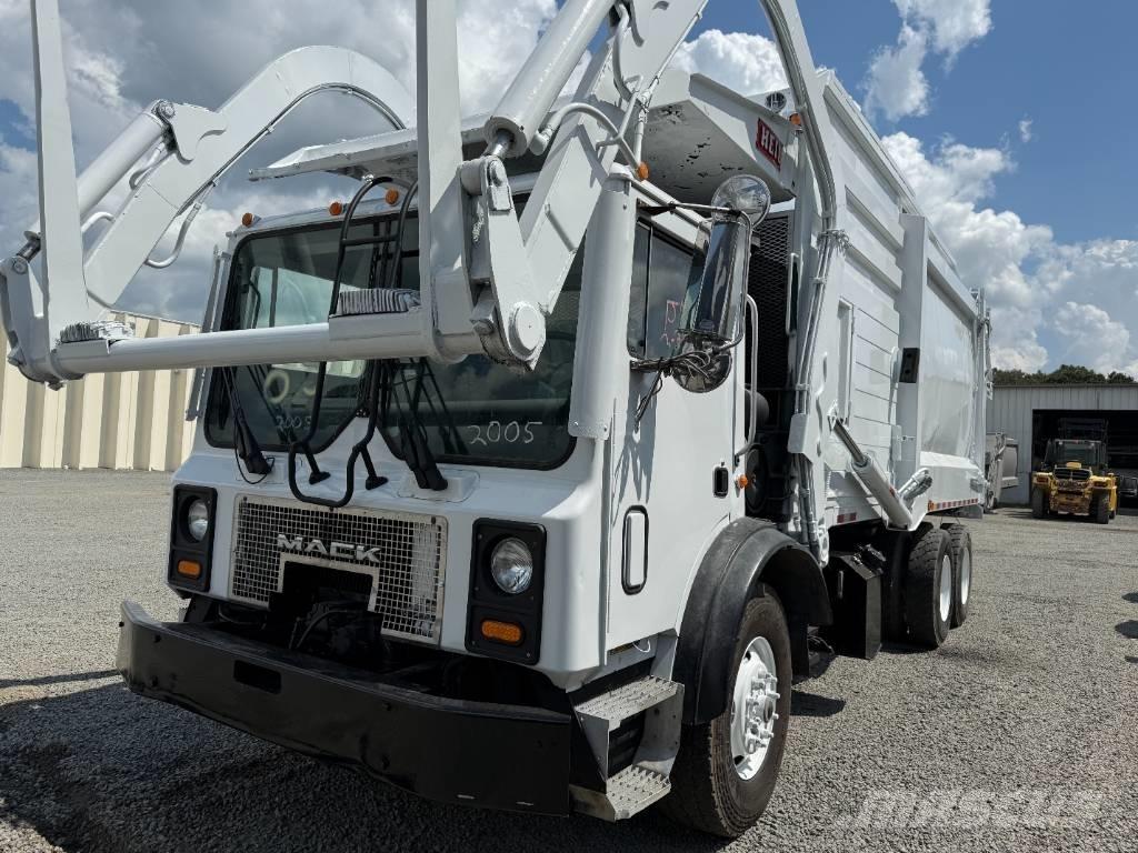 Mack MR600 شاحنات المخلفات